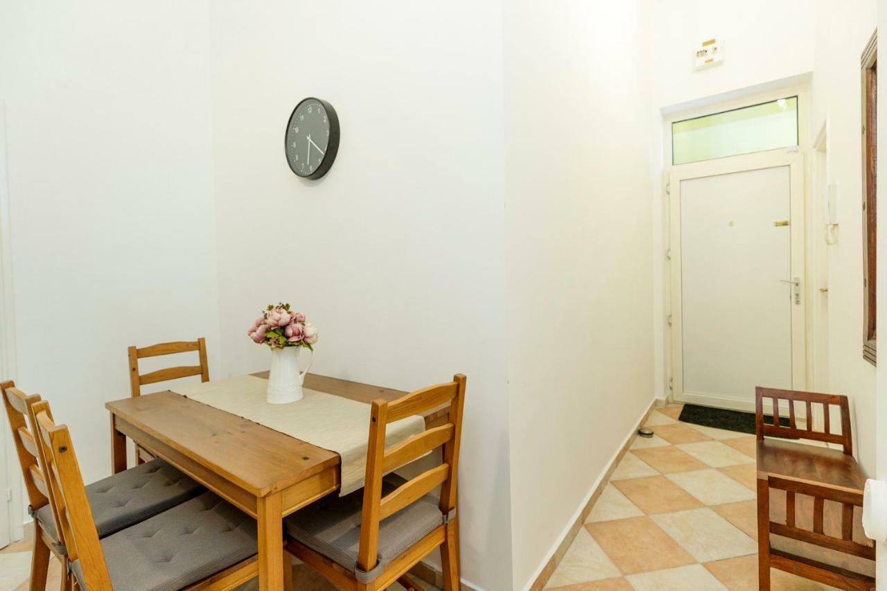 Sophie Apartman Eger Luaran gambar